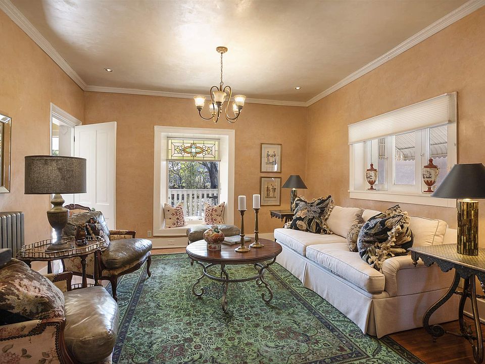 1st image of 549 Agua Fria St #1/2