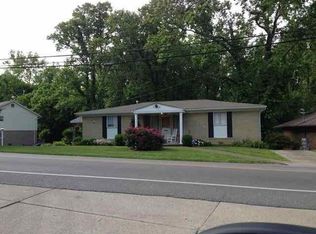 6034 E Pea Ridge Rd, Huntington, WV 25705