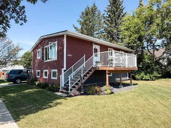 4802 E 46th St, Stettler, AB T4K 1A7