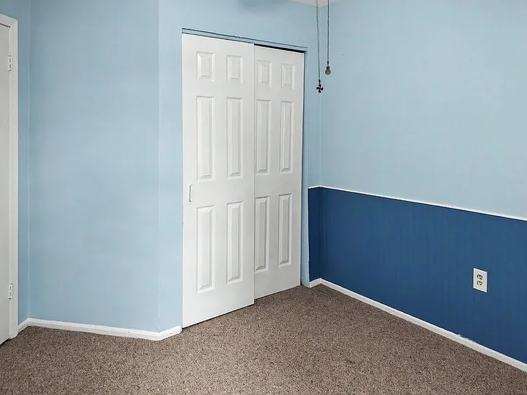 102 Appletree Ct — Photo 15
