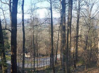 82 Rhododendron Dr, Arden, NC 28704