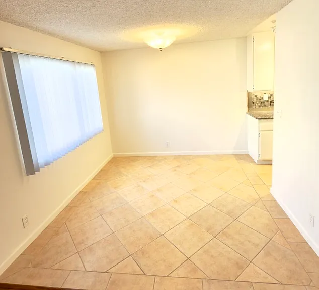 3669 Westwood — Photo 20