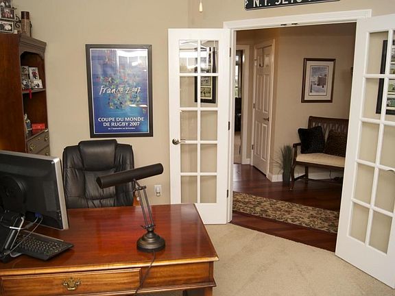 4th image of 3724 Wakefield Dr