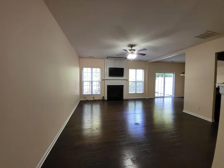 11338 Cedar Walk Ln — Photo 3