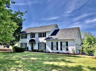 1418 Spainwood St, Columbia, TN 38401