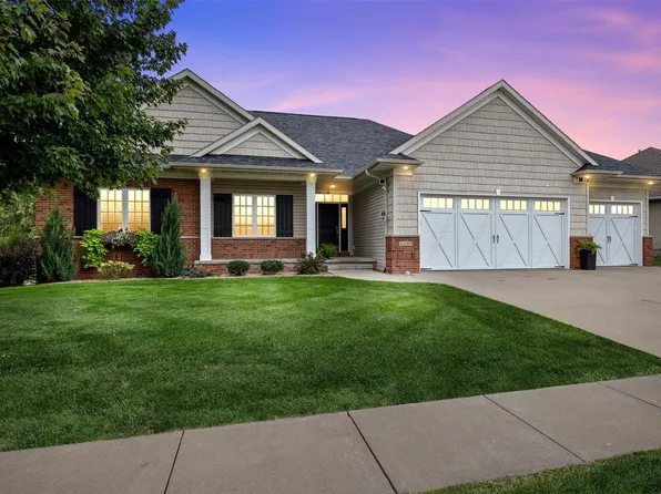 1150 Bedford Ct, Marion, IA 52302