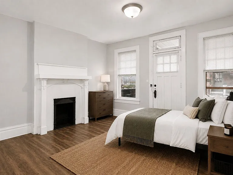 24 E 2nd Ave #8 — Photo 3