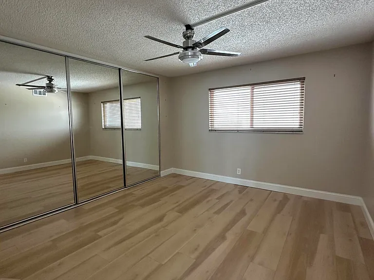 301 Lake Shore Dr #708 — Photo 19