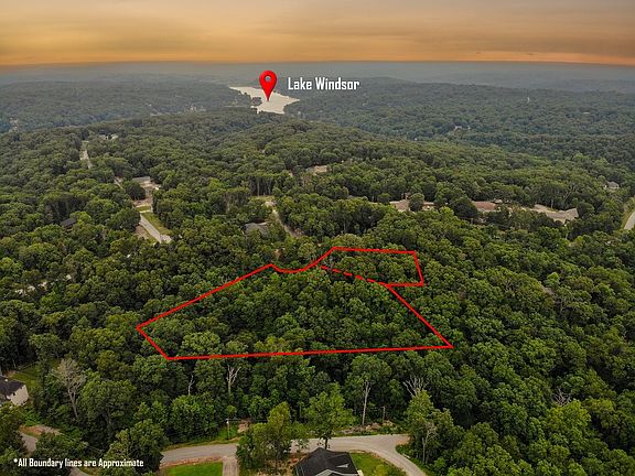 2nd image of Hollis Cir #5 & 6