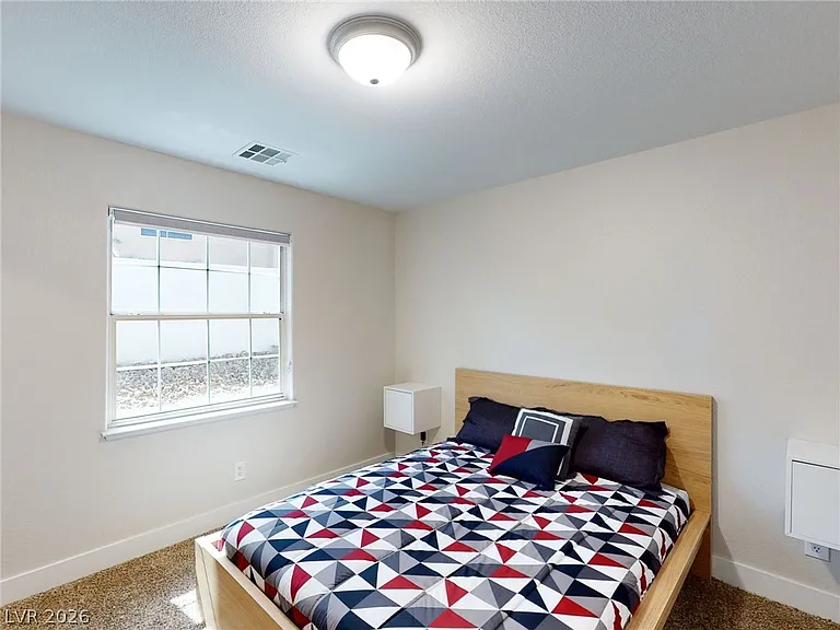 9041 Kingsdale Ct — Photo 16