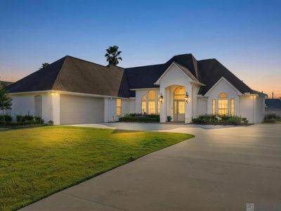11867 Home Port Dr, Saint Amant, LA, 70774