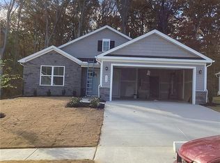 116 Martha Washington Pkwy, Williamsburg, VA 23185