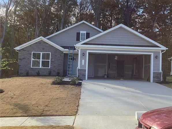 116 Martha Washington Pkwy, Williamsburg, VA 23185