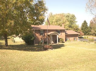 27 Whirlaway Ct, Elizabethtown, KY 42701