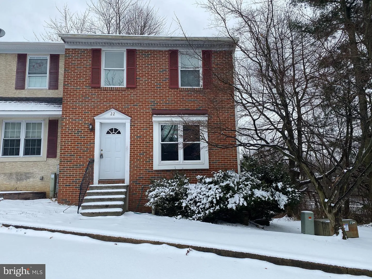 22 Ingrid Ct photo 1