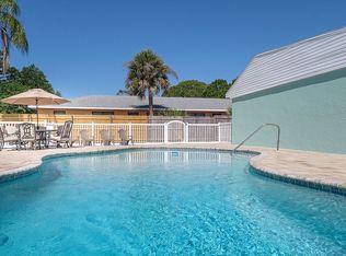 405 Shore Rd, Nokomis, FL 34275