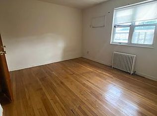 223-32 65th Ave #2B, Oakland Gardens, NY 11364
