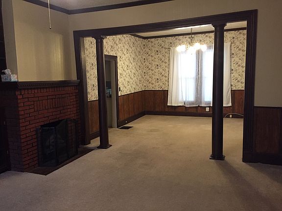 Living room into dining room