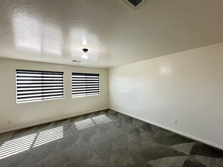 6784 Pivot Point St — Photo 23