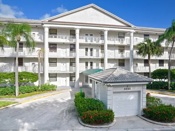 3650 Whitehall Drive #202, West Palm Beach, FL 33401