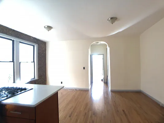 Rented by Bohemia Realty Group | media 2