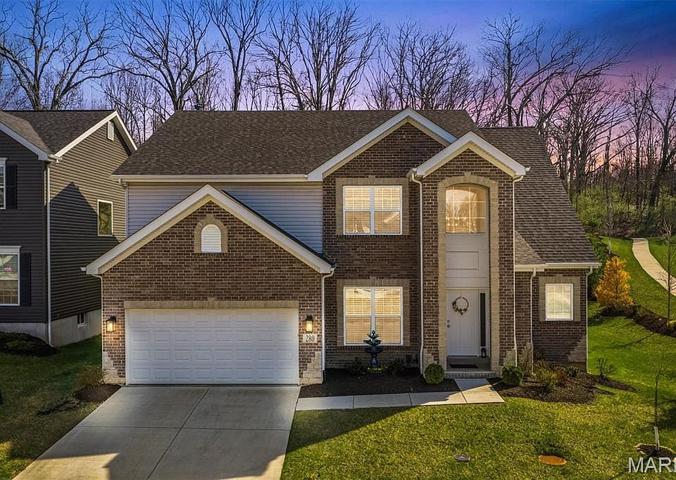 1st image of 280 Arbors At Bridle Path