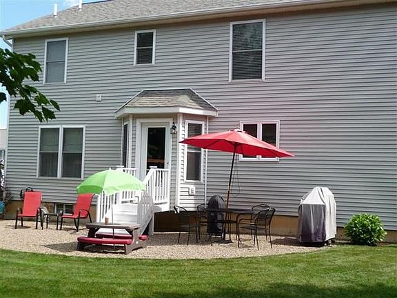 4th image of 42 Wallflower Dr