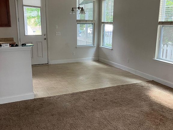 4th image of 5110 E Liberty Park Cir