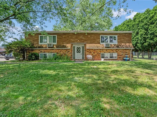 6669 Amsel Ave NE, Canton, OH 44721