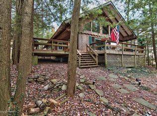 3143 Old Lake Ave, Pocono Pines, PA