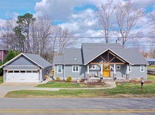 1786 Riverview Rd, Lexington, NC 27292