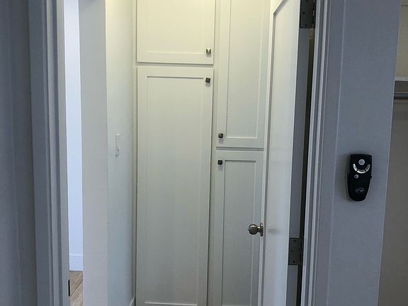 3rd image of 1211 N June St APT 3