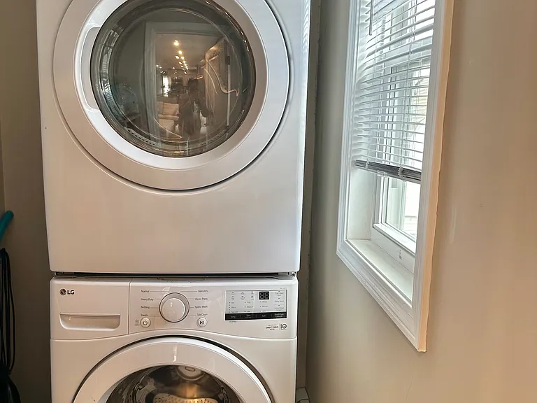 14 Vermont Ave #3 — Photo 9
