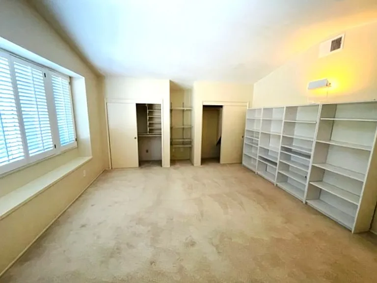 526 Trailridge Dr — Photo 21