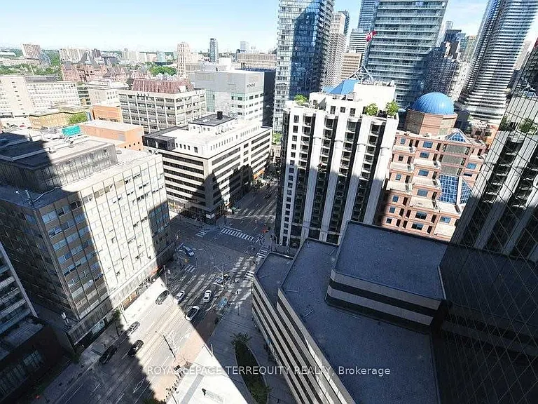 763 Bay St #2401 — Photo 12