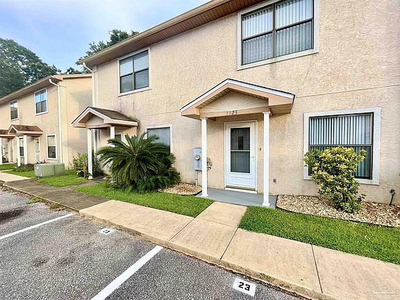 3rd image of 1123 Bloodworth Ln
