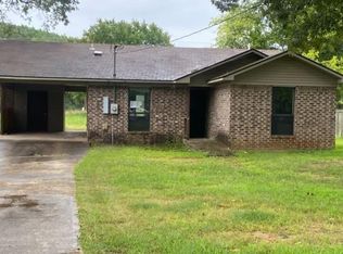 516 S Johnson St, Perry, AR 72125