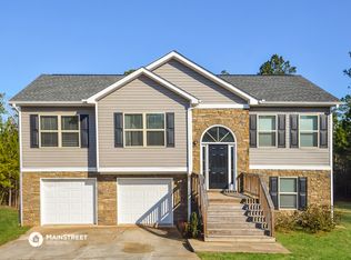 55 Meadow Overlook Dr, Covington, GA