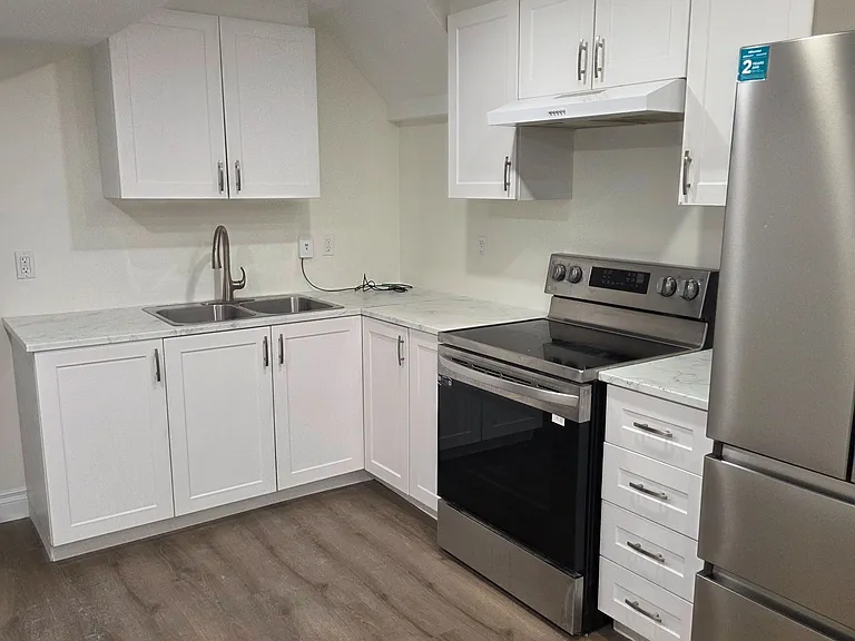 904 Copper Leaf Cres — Photo 12