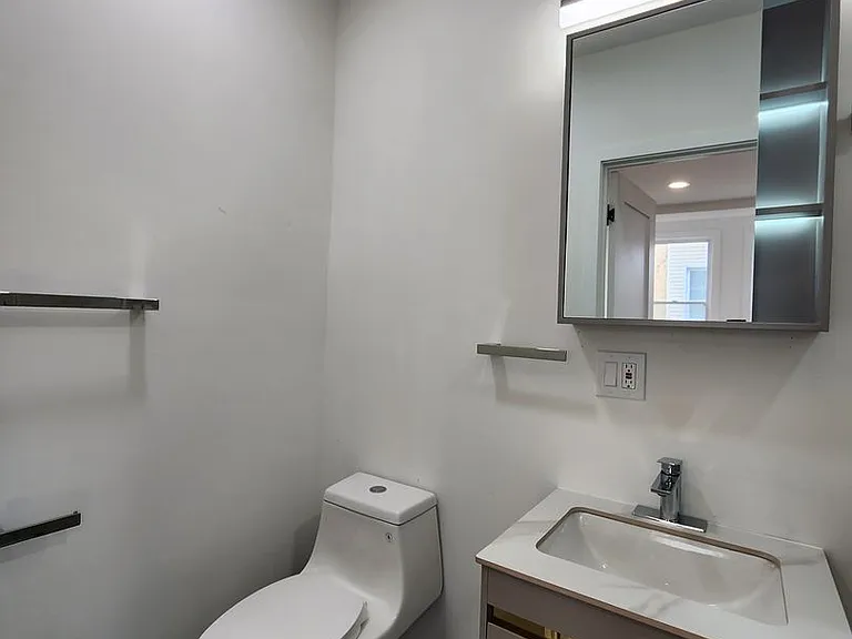 856 N 22nd St #2 — Photo 12