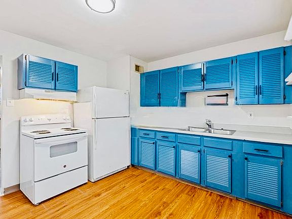 4th image of 1416 E Pitman Ave