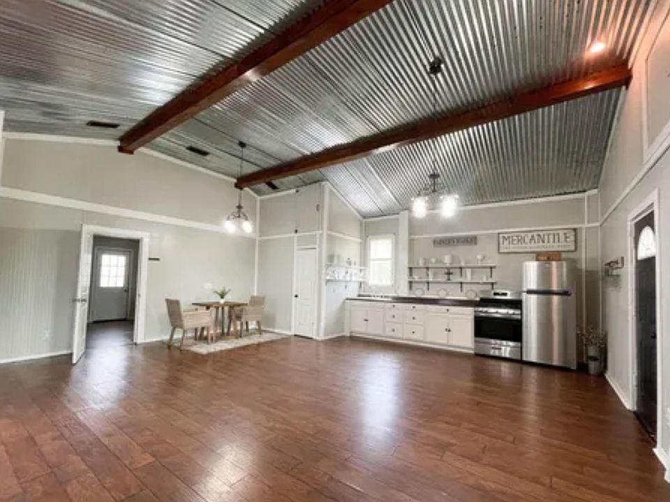 1st image of 5338 Stewart Dr