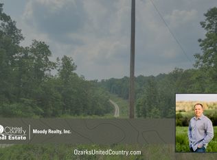 1420 Zane Dr, Clarkridge, AR 72623