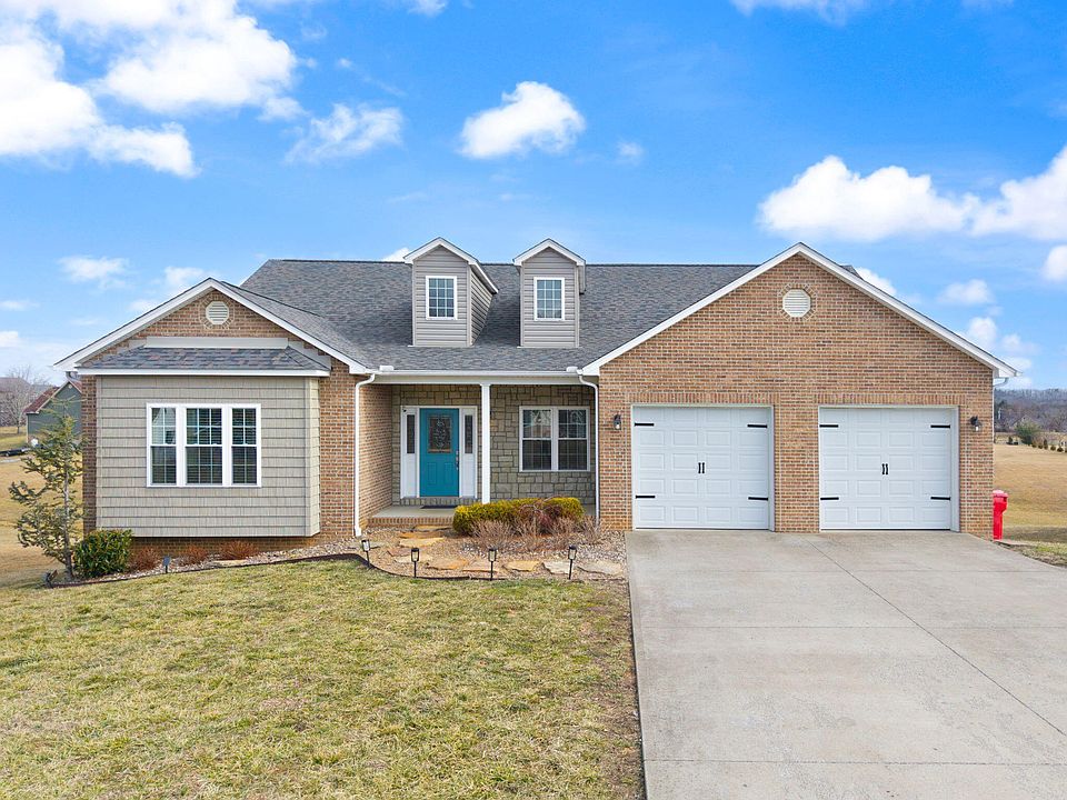 1st image of 130 Cloyd Dr