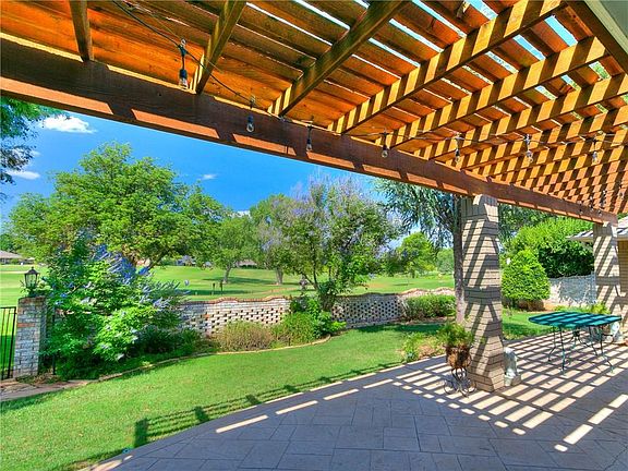 5th image of 12909 Green Valley Dr