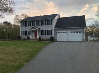 15 Mill Rd, Seekonk, MA 02771