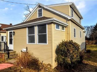118 Webb Ave, Stamford, CT 06902