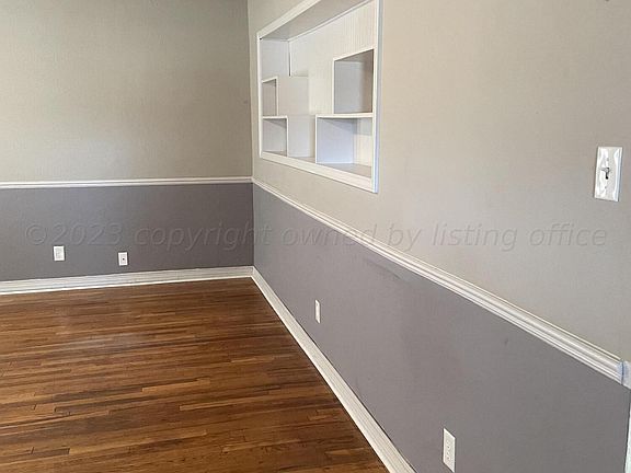 3rd image of 1813 Duncan St