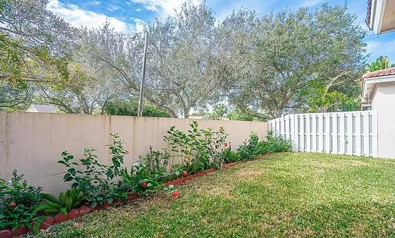 11250 Tradewind Way — Photo 22