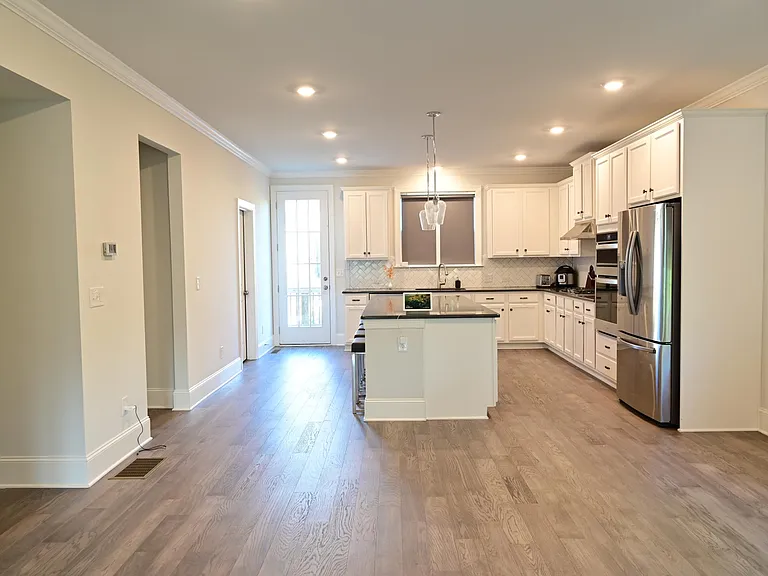 4005 Maypop Ln — Photo 15